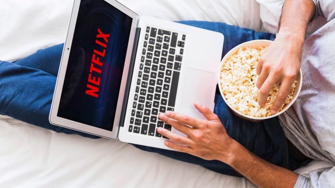 How To Download And Share Netflix Movies For An Offline View?