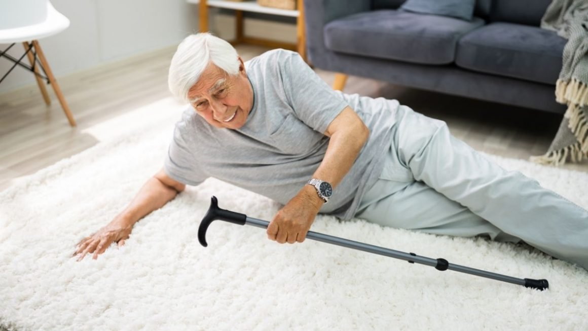 Must-Have Tech For Preventing Falls Among Seniors