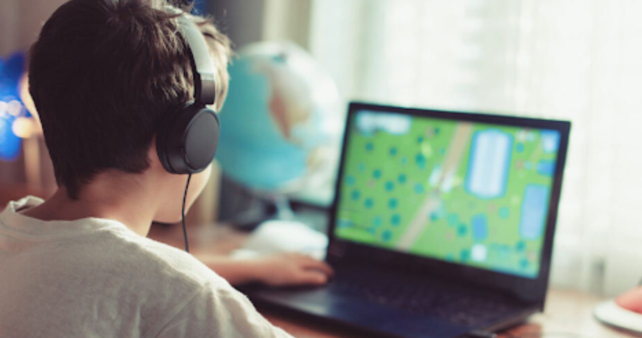 Best 3 Video Games to Learn English for Kids