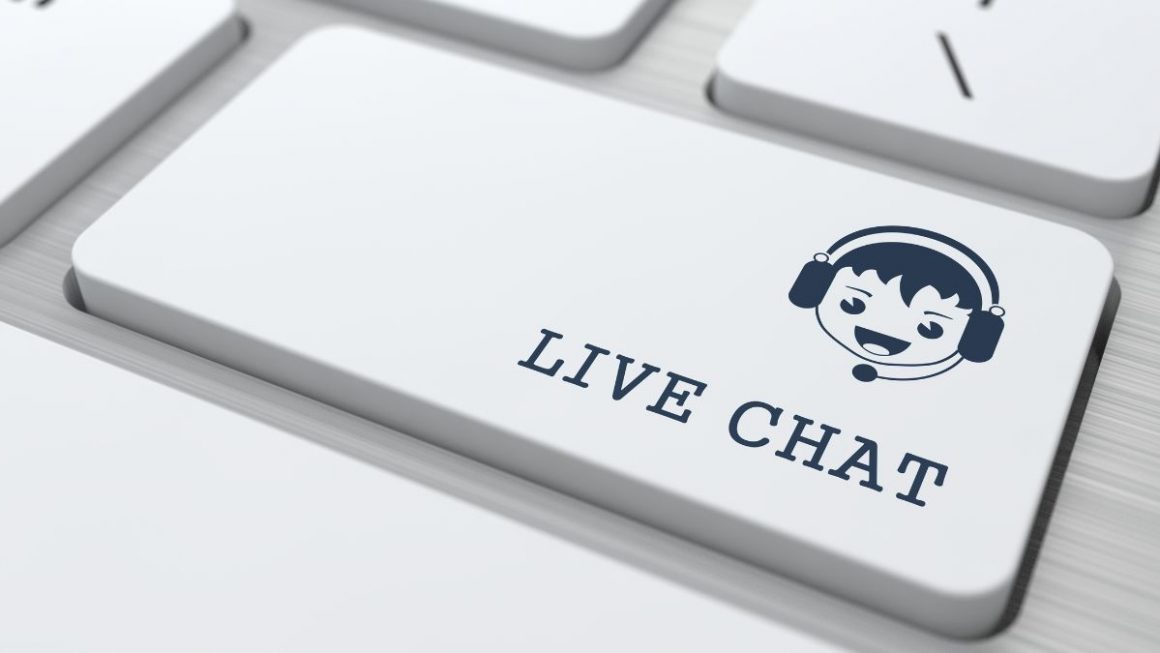 Live Chat For Customer Support: Bot or Human?