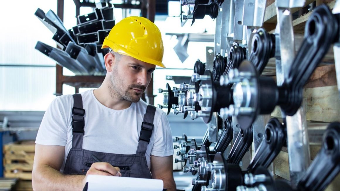 OEE (Overall Equipment Effectiveness) In Manufacturing