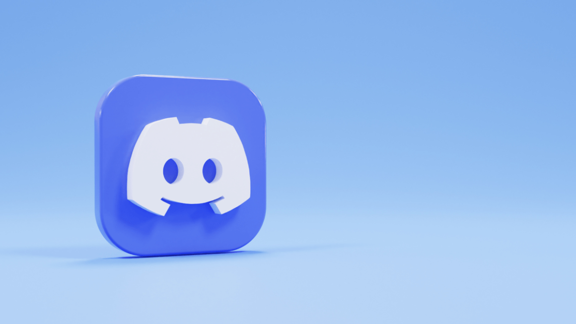 Exploring Discord Chat Commands: A Comprehensive Review
